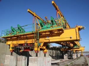 overhead gantry crane lifting concrete equipment training
